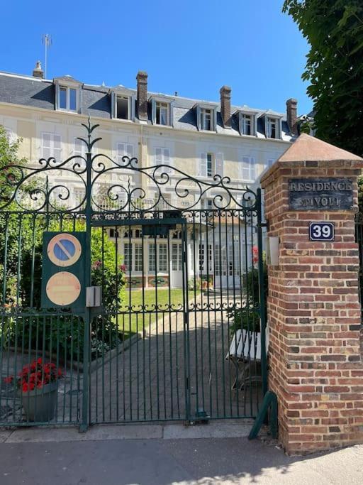 Residence Tivoli, Trouville, 2Min Plage Екстериор снимка